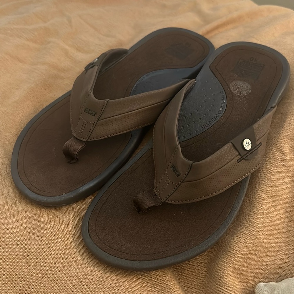 Men’s Reef Sandals - size 10 - worn 2x